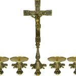 Conjunto Crucifixo Metal De Altar 50Cm E 6 Castiçal 7X13Cm