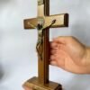 Crucifixo Madeira 26 Cm Mesa E Parede