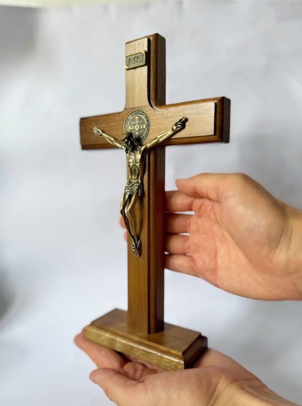 Crucifixo Madeira 26 Cm Mesa E Parede