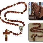 Terço Madeira Com Santo No Triangulo