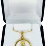 CORRENTE COM PINGENTE N SENHORA APARECIDA REDONDO CX VELUDO