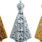 IMÃ APARECIDA DOURADO, NIQUELADO E OURO VELHO 3.7 X 2 CM