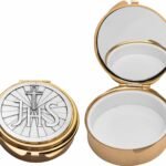 TECA JHS DOURADA MÉDIA 6X1,8CM