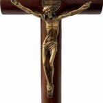 CRUCIFIXO MADEIRA 18,5CM - "FOI POR VOCÊ"