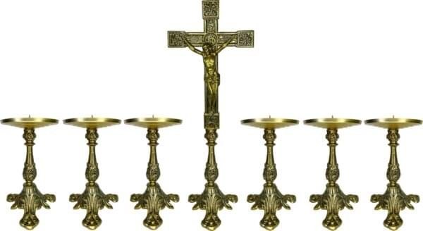 15252447083-cruz-de-altar-com-6-casticais-21x12-min-2.jpg Conjunto Crucifixo Metal De Altar 50Cm E 6 Castiçal 21Cm